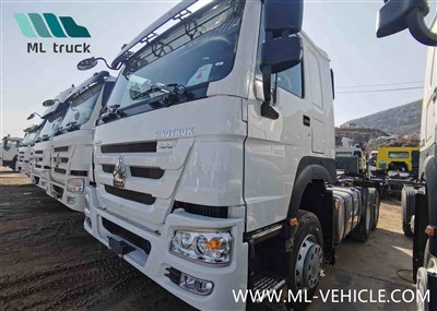 Новий причіп Sinotruk HOWO 10 Wheeler Heavy Duty 4X2 6X4 400HP 430HP