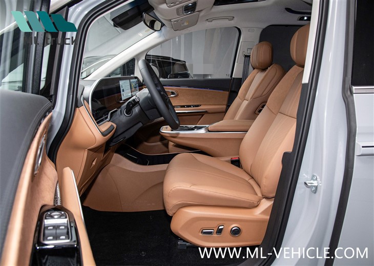 2024 SAIC Maxus MIFA 9 PHEV MPV