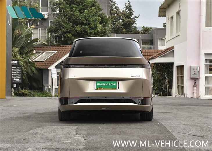 Xpeng X9 MPV EV
