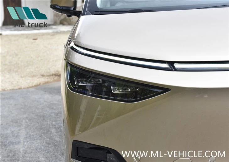 Xpeng X9 MPV EV