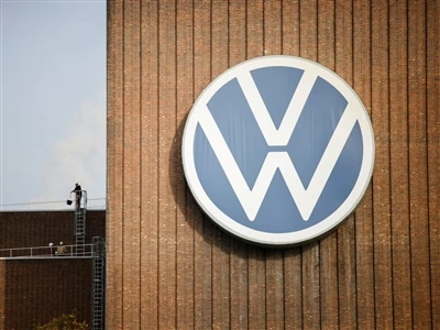 Volkswagen планує скоротити витрати на 4 мільярди євро за рахунок скорочення ...