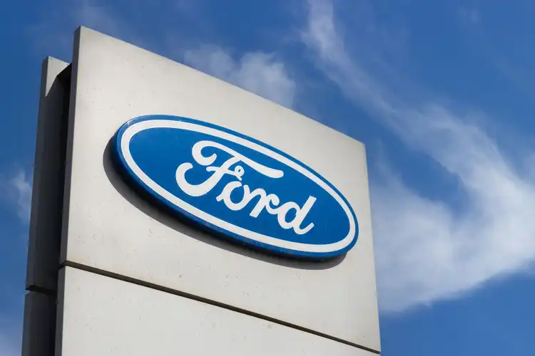Ford повідомляє про дохід у 3 кварталі 328,2 мільярда юанів, продажі гібридни...