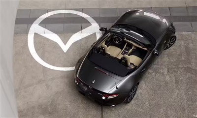 Плоскіший і більш футуристичний! Mazda вперше за 28 років змінила свій логотип
