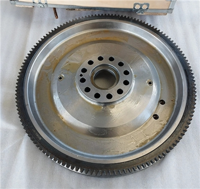 FAW Jiefang Оригінал J6 Xichai 390 HP Маховик Збірка 1005120-73D